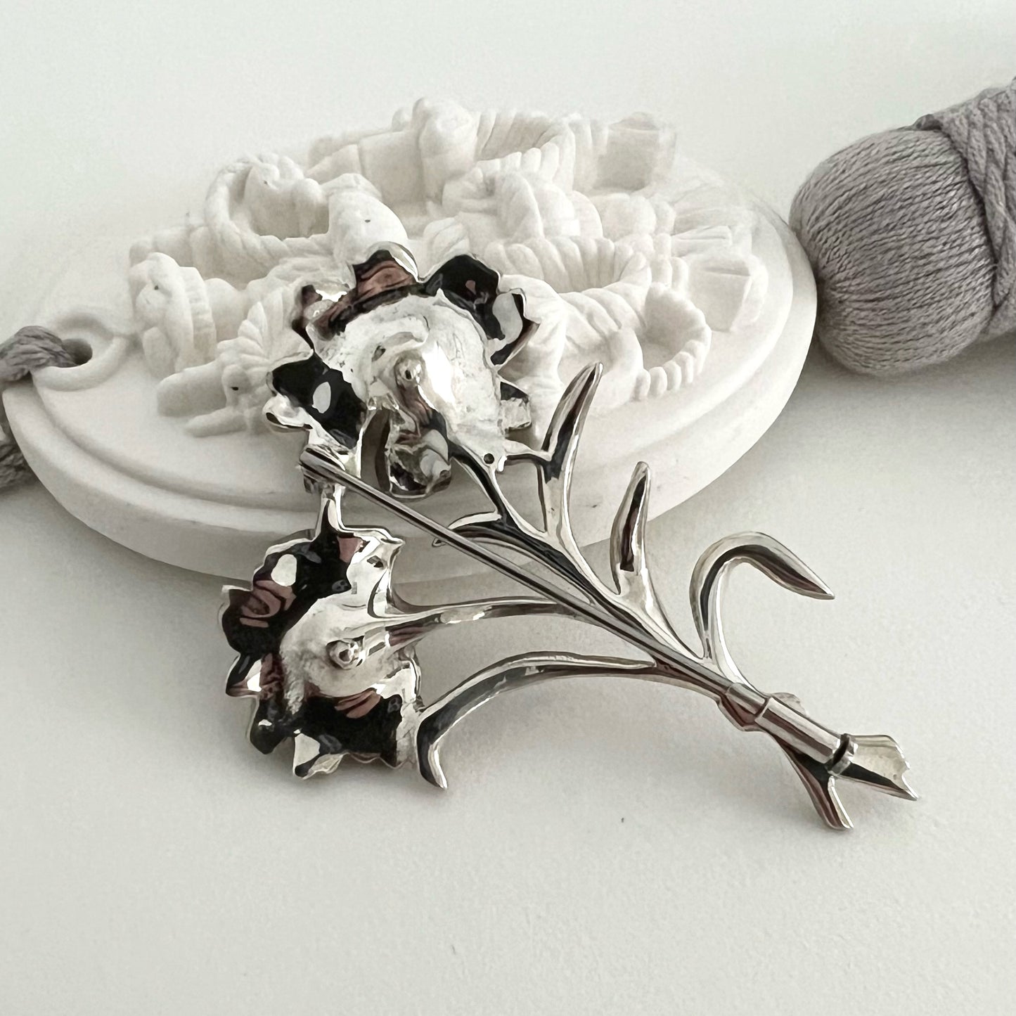 Vintage sterling silver, marcassites and cultured white pearls Flower pin